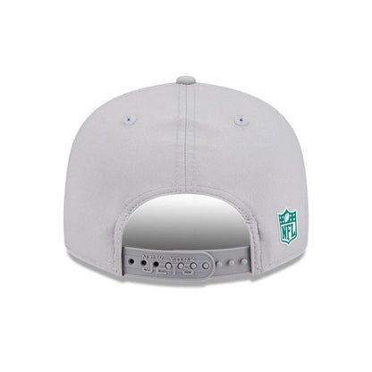 This is a New York Jets NFL Sideline 2025 Grey 9FIFTY Split Panel Snapback Adjustable Cap 6
