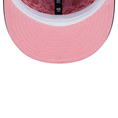 This is a Boston Red Sox Floral Undervisor Navy 59FIFTY Fitted Cap 2