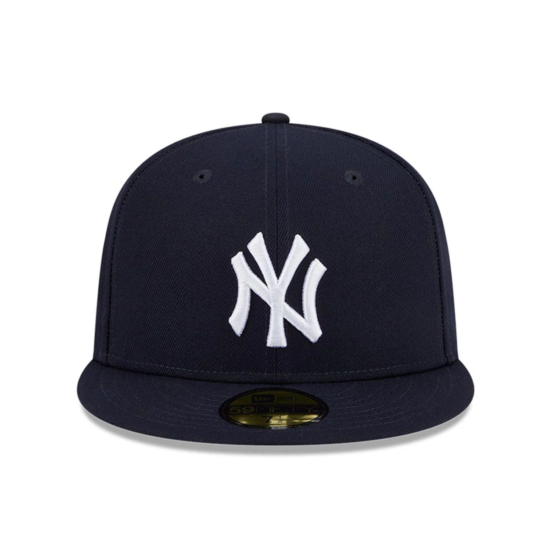 This is a New York Yankees Floral Undervisor Navy 59FIFTY Fitted Cap 3