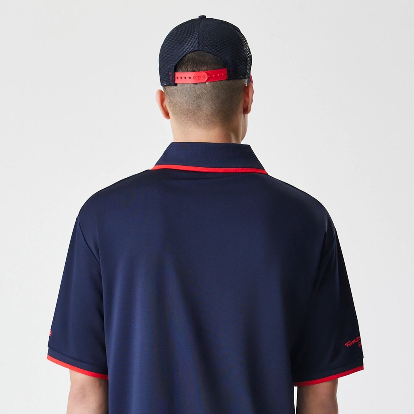 The Male model is wearing Red Bull Racing Graphic Dark Blue Football Jersey 7