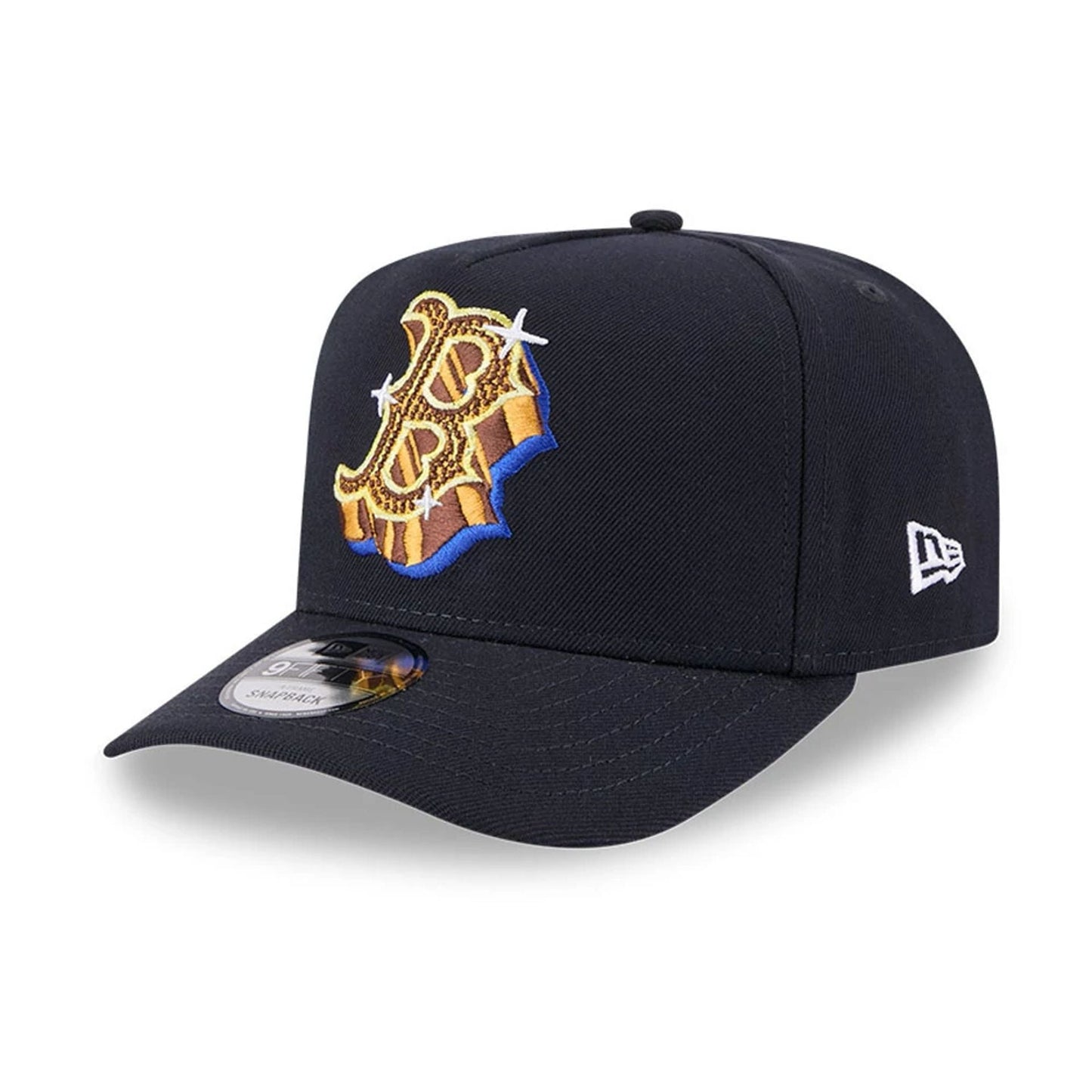 This is a Boston Red Sox MLB Emblem Navy 9FIFTY A-Frame Snapback Adjustable Cap 4