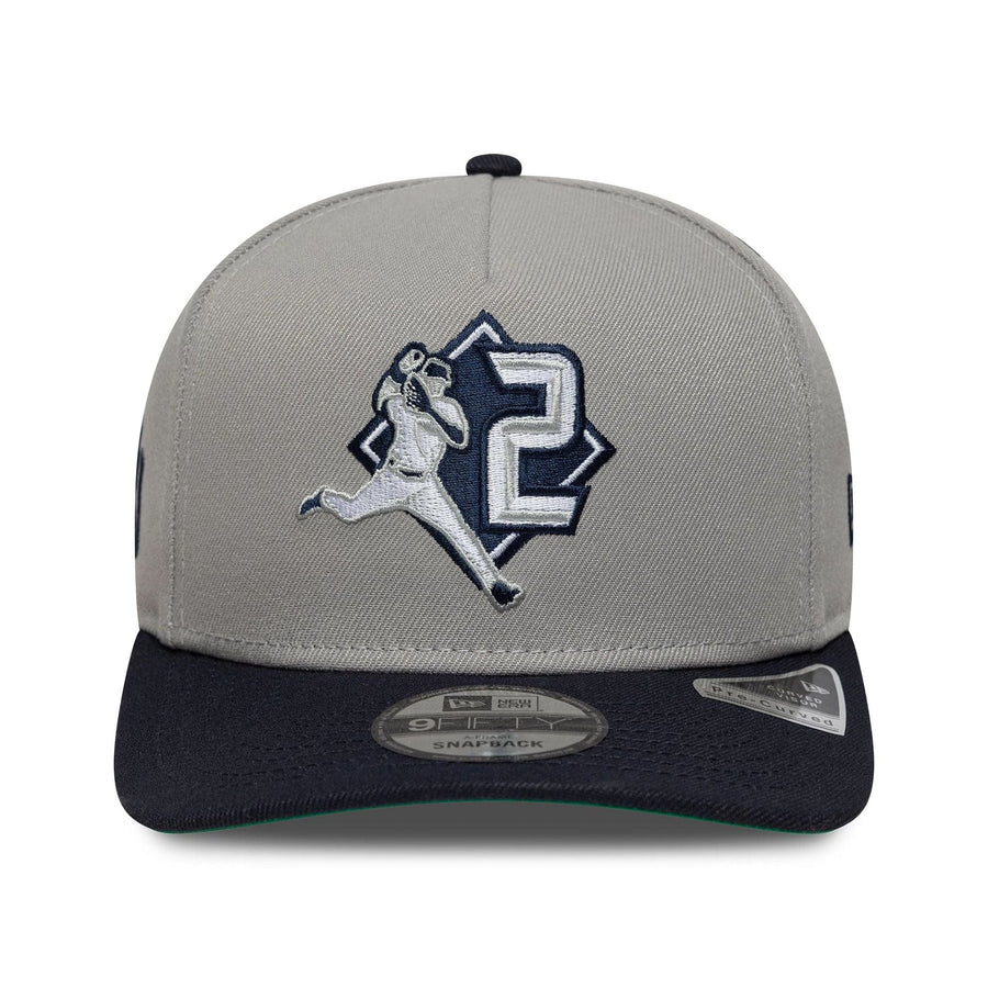 This is a New York Yankees MLB Player Grey 9FIFTY A-Frame Snapback Adjustable Cap 3