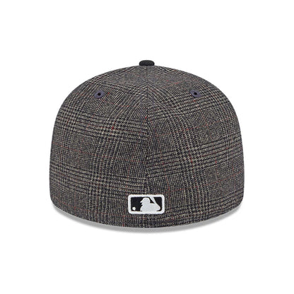 This is a Seattle Mariners 59FIFTY Day Black Retro Crown 59FIFTY Fitted Cap 7