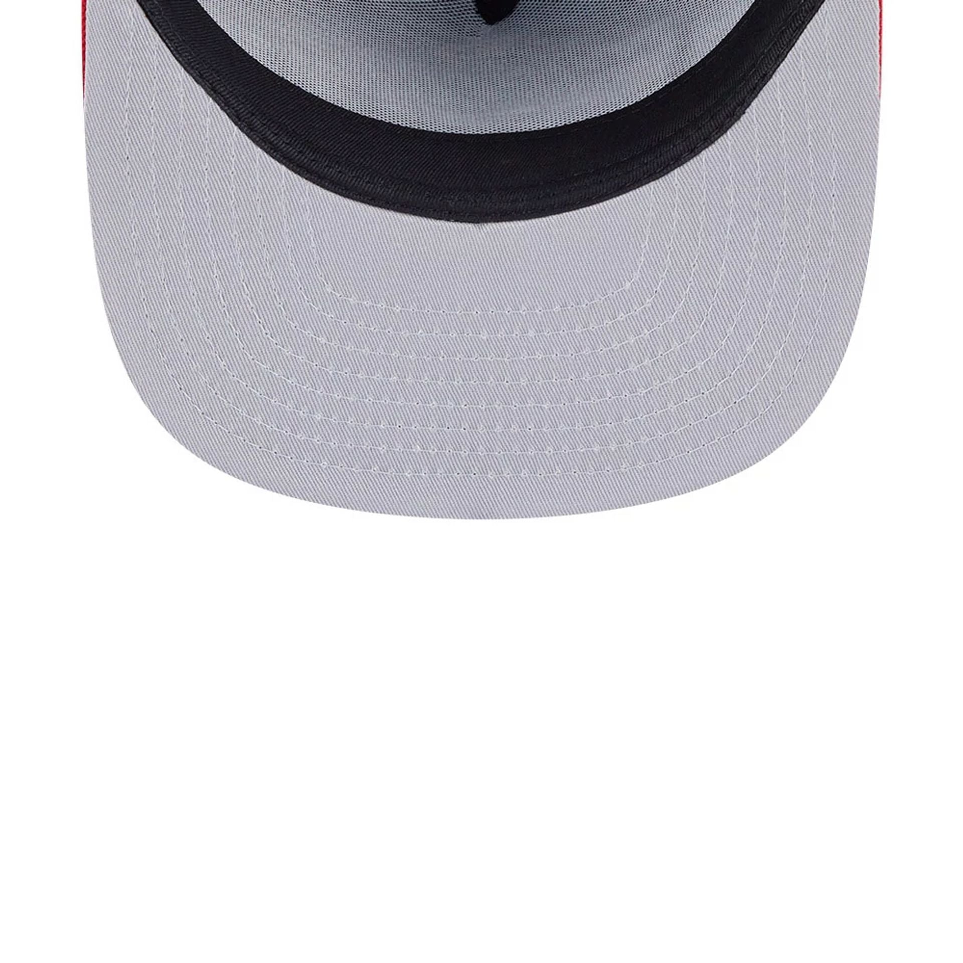 This is a Chicago White Sox City Script Black 9FIFTY A-Frame Snapback Adjustable Cap 2