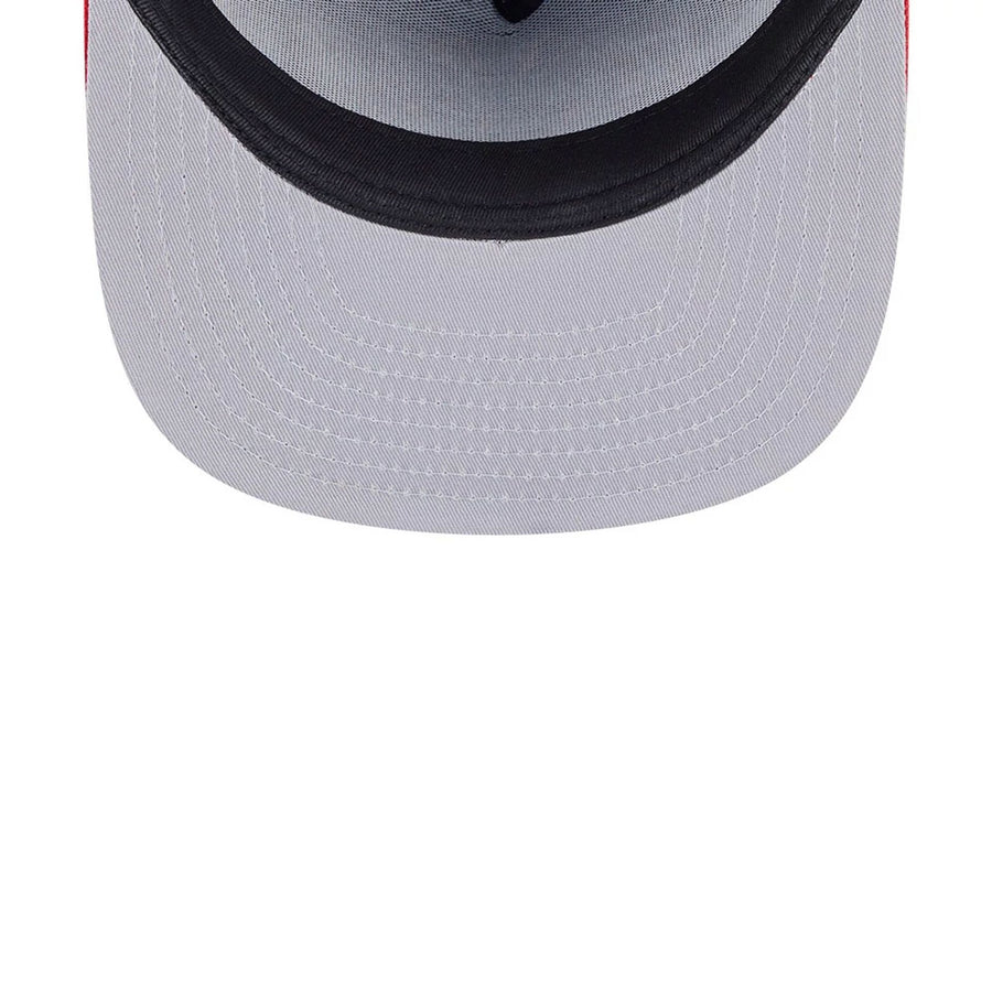 This is a New York Yankees City Script Black 9FIFTY A-Frame Snapback Adjustable Cap 2