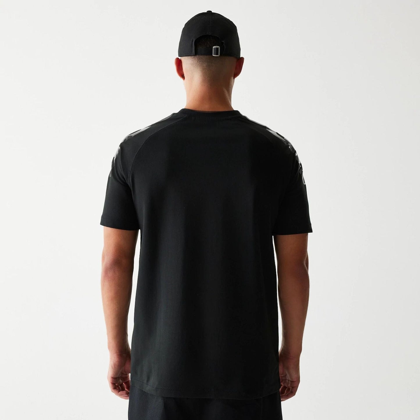 The Male model is wearing Green Bay Packers NFL 3RD Down Black T-Shirt 2