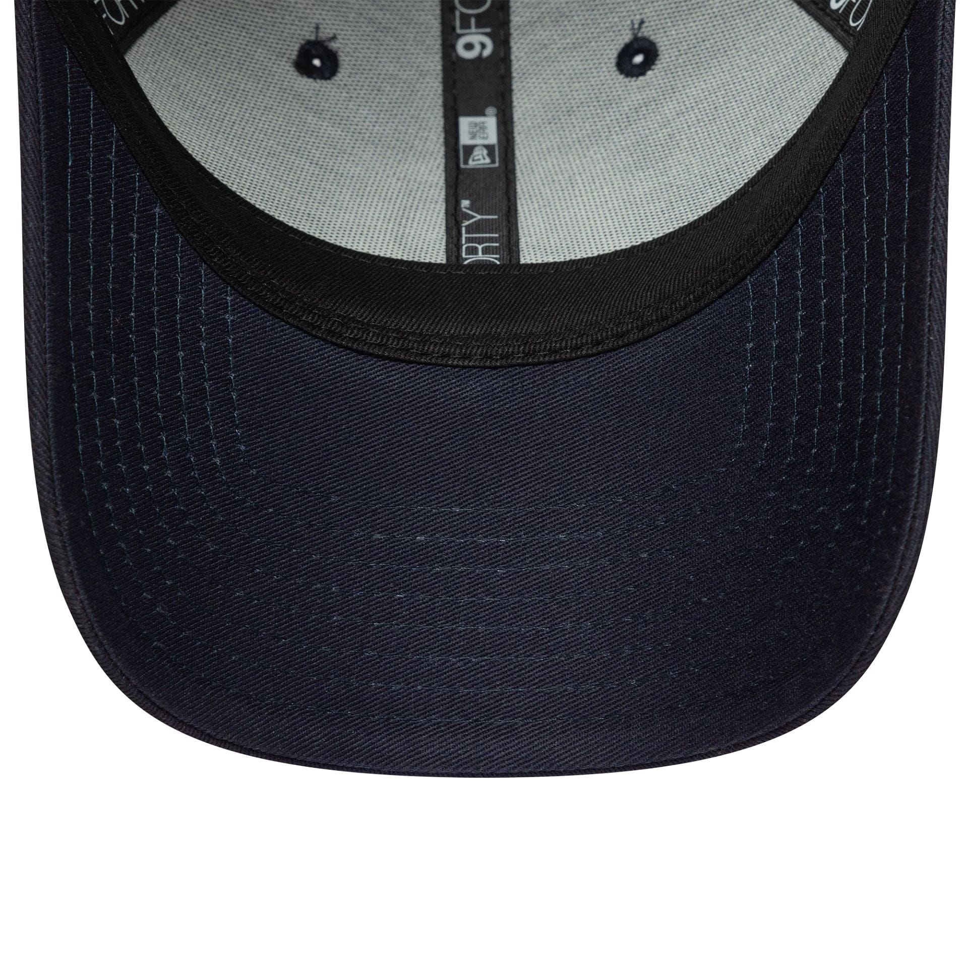 This is a Paris Saint-Germain Tonal Navy 9FORTY Adjustable Cap 5