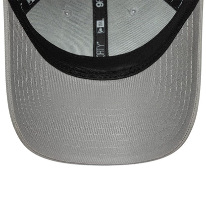 This is a UFC Ultimate Fighting Core Grey 9FORTY Adjustable Cap 5