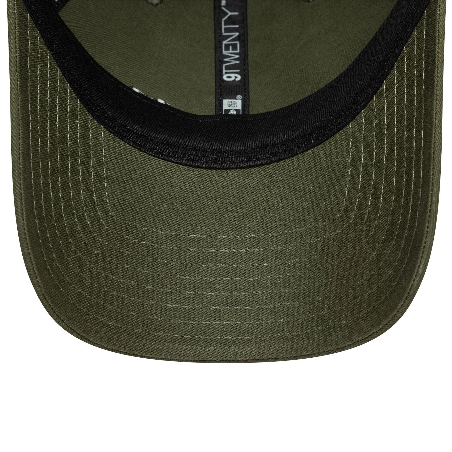 This is a UFC Ultimate Fighting Core Green 9TWENTY Adjustable Cap 5