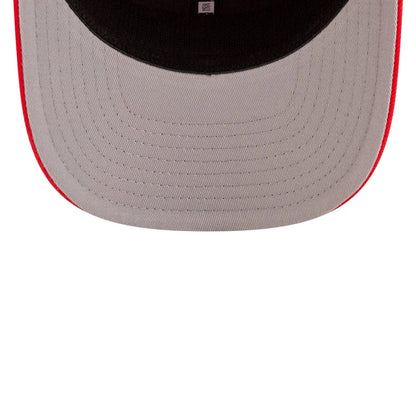 This is a Atlanta Hawks NBA Team Red 9SEVENTY Stretch Snap Adjustable Cap 2