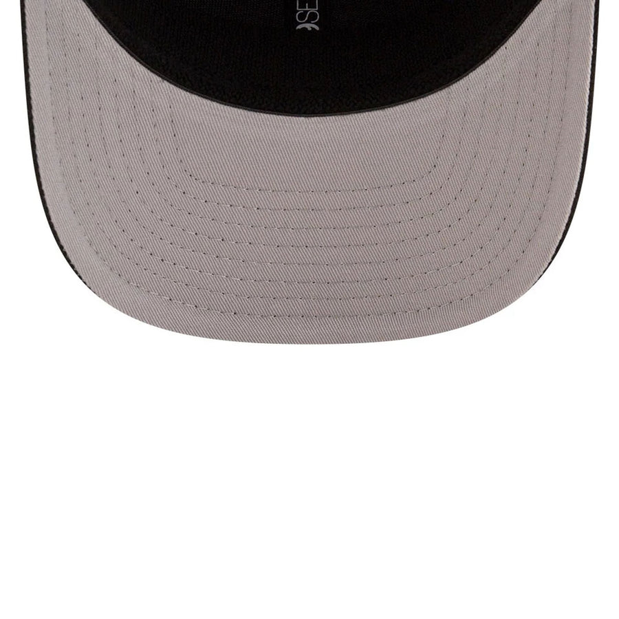 This is a Chicago Bulls NBA Team Black 9SEVENTY Stretch Snap Adjustable Cap 2