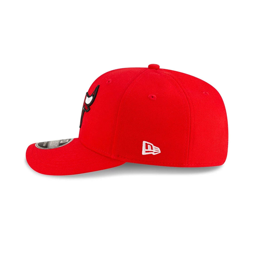 This is a Chicago Bulls NBA Team Red 9SEVENTY Stretch Snap Adjustable Cap 5