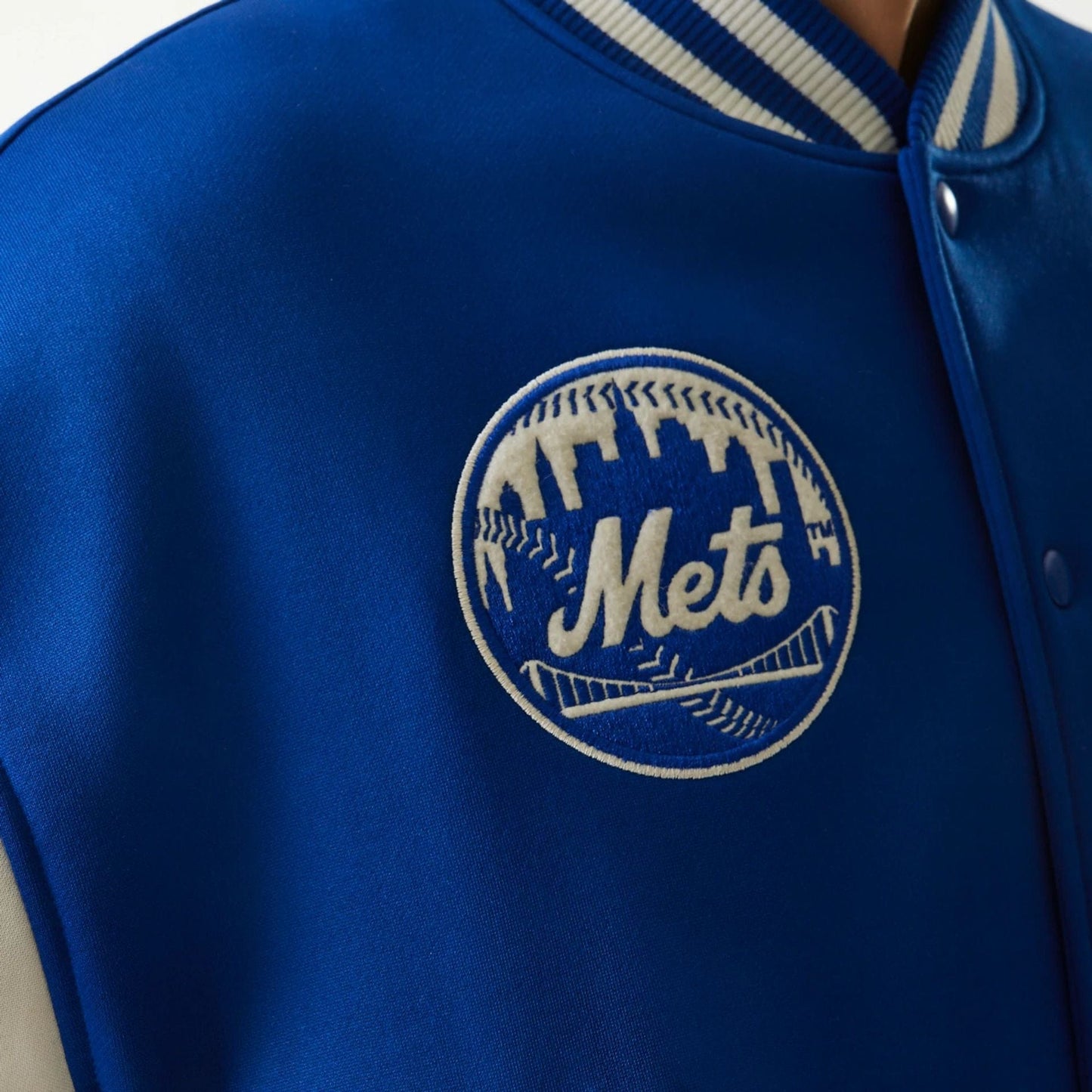 The Male model is wearing New York Mets MLB Jersey Blue Bomber Jacket 5
