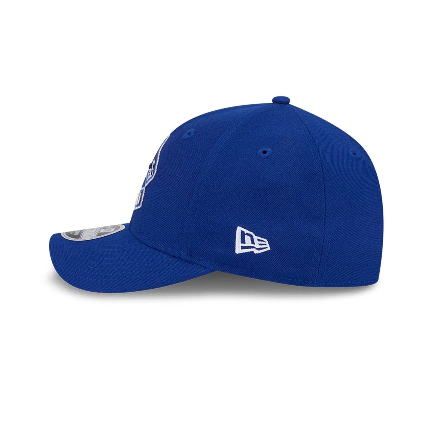 This is a Vancouver Canucks NHL Team Blue 9FORTY M-Crown Adjustable Cap 5