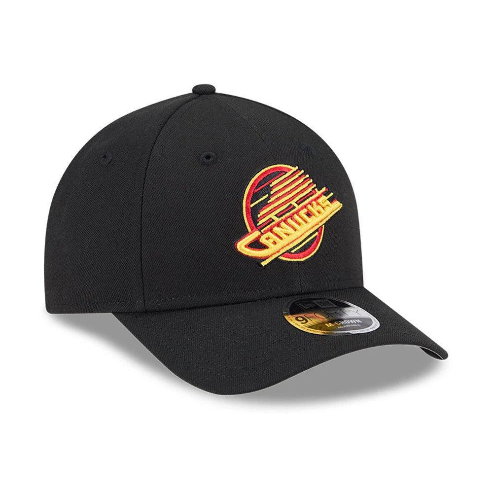This is a Vancouver Canucks NHL Team Black 9FORTY M-Crown Adjustable Cap 4