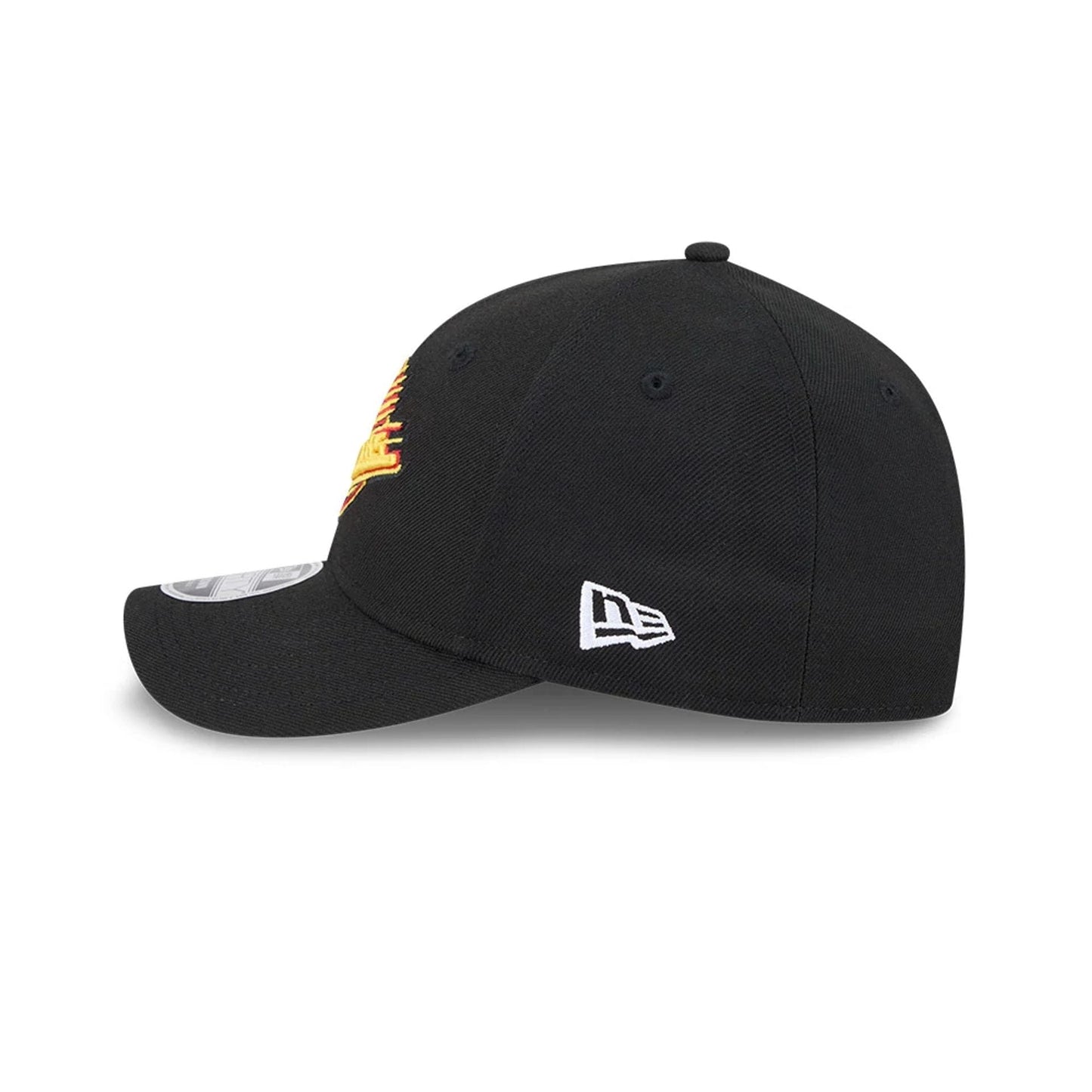 This is a Vancouver Canucks NHL Team Black 9FORTY M-Crown Adjustable Cap 5