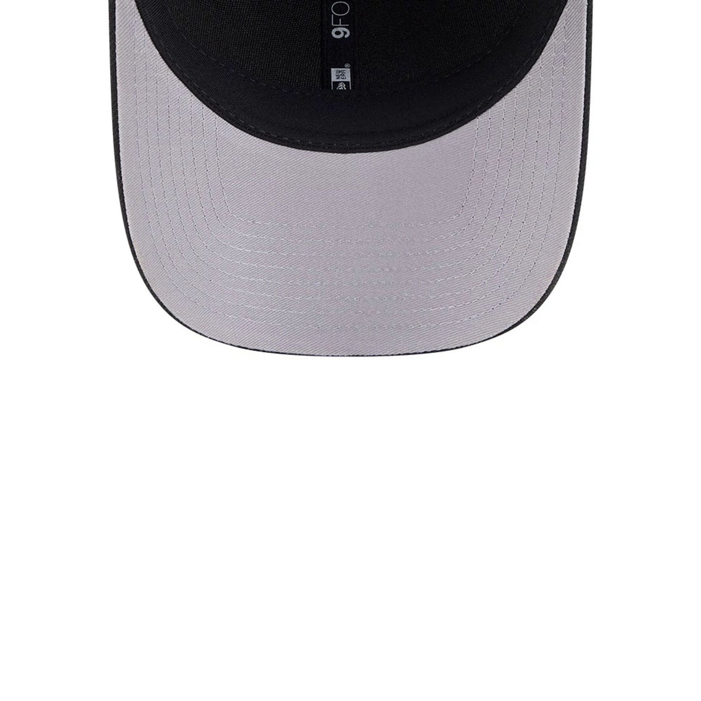 This is a California Golden Seals NHL Team Black 9FORTY M-Crown Adjustable Cap 2