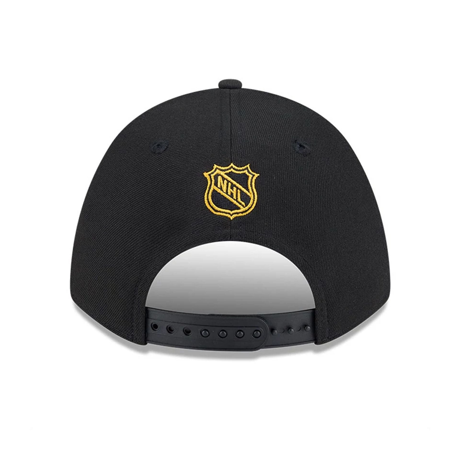 This is a Boston Bruins NHL Team Black 9FORTY M-Crown Adjustable Cap 7