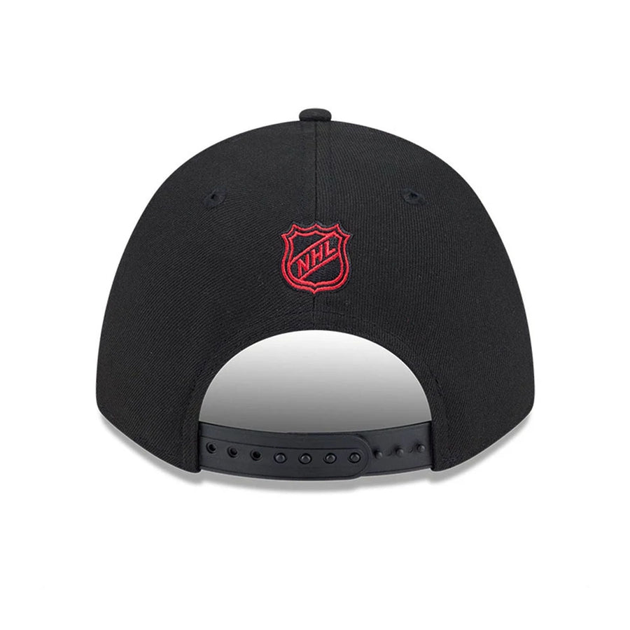 This is a Chicago Blackhawks NHL Team Black 9FORTY M-Crown Adjustable Cap 7