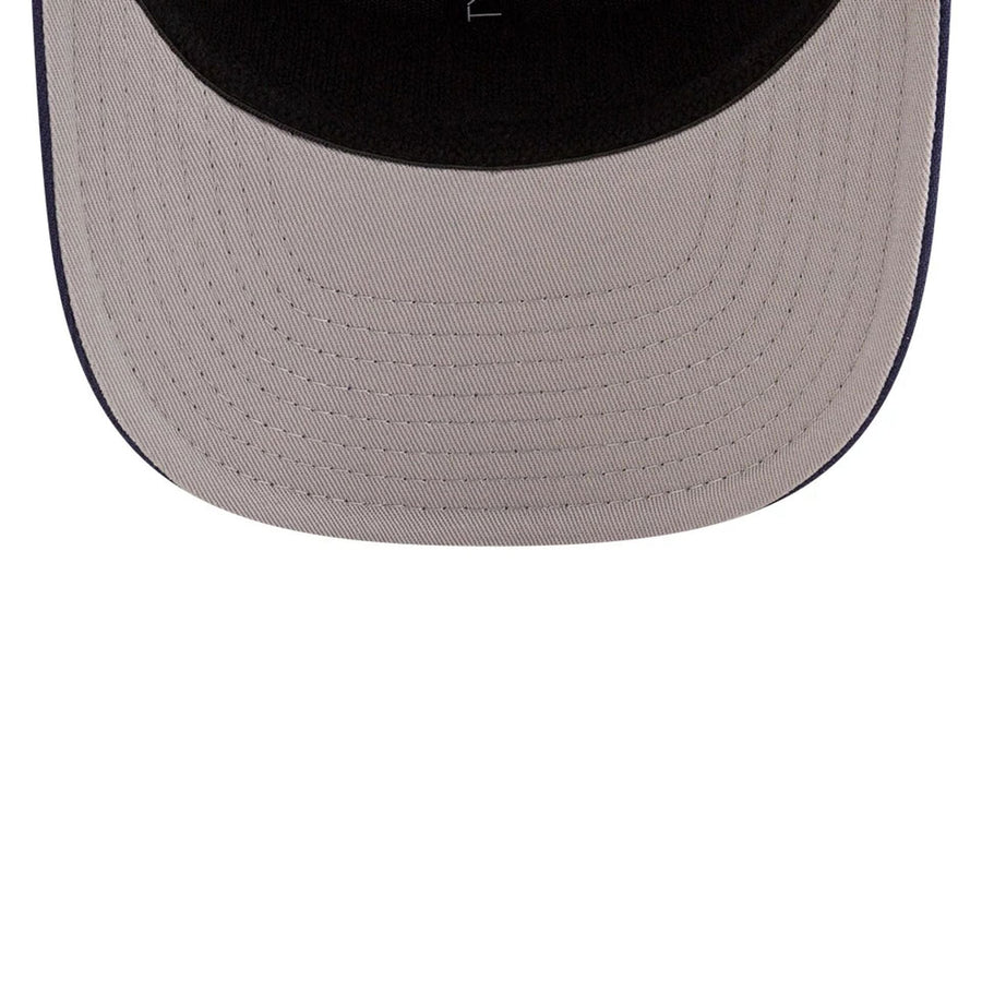 This is a Toronto Maple Leafs NHL Team Navy 9SEVENTY Stretch Snap Adjustable Cap 2