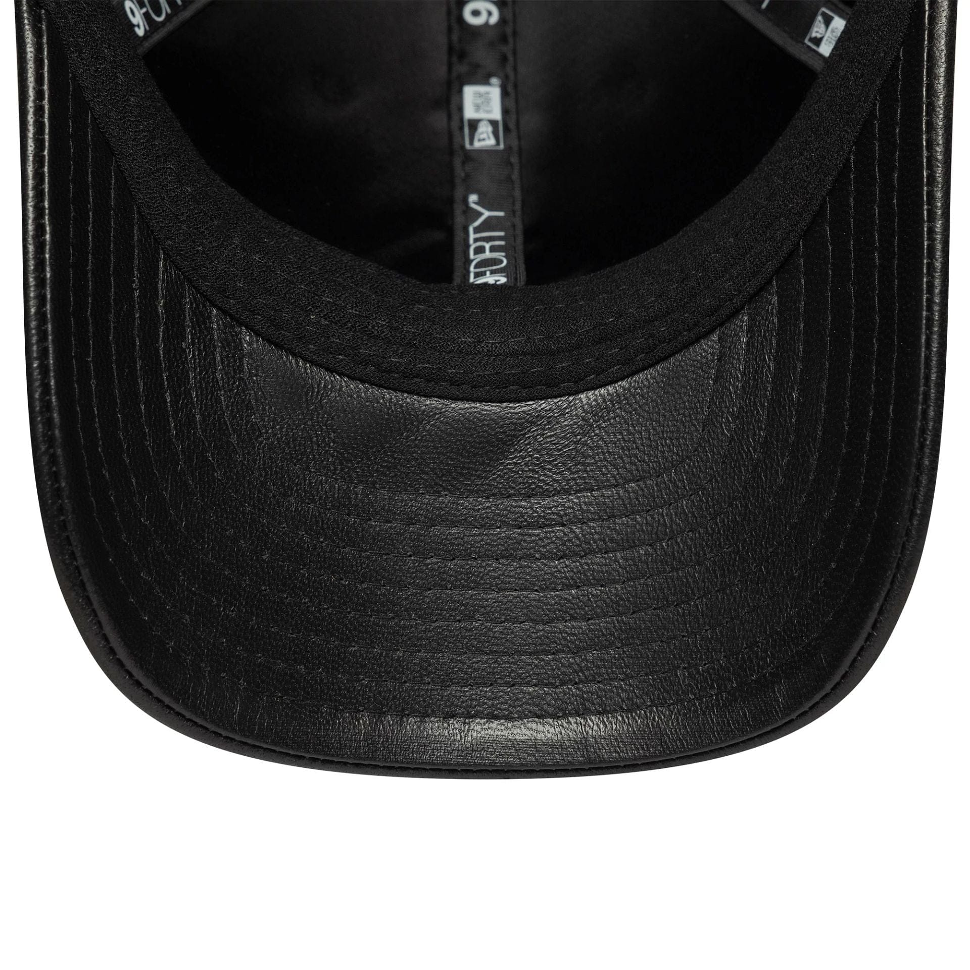 This is a New York Yankees MLB Leather Black 9FORTY M-Crown Adjustable Cap 5