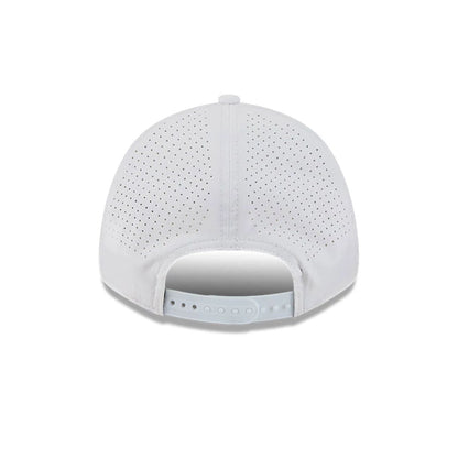 This is a Stinger LIV Golf 2025 White 9FORTY Adjustable Cap 6