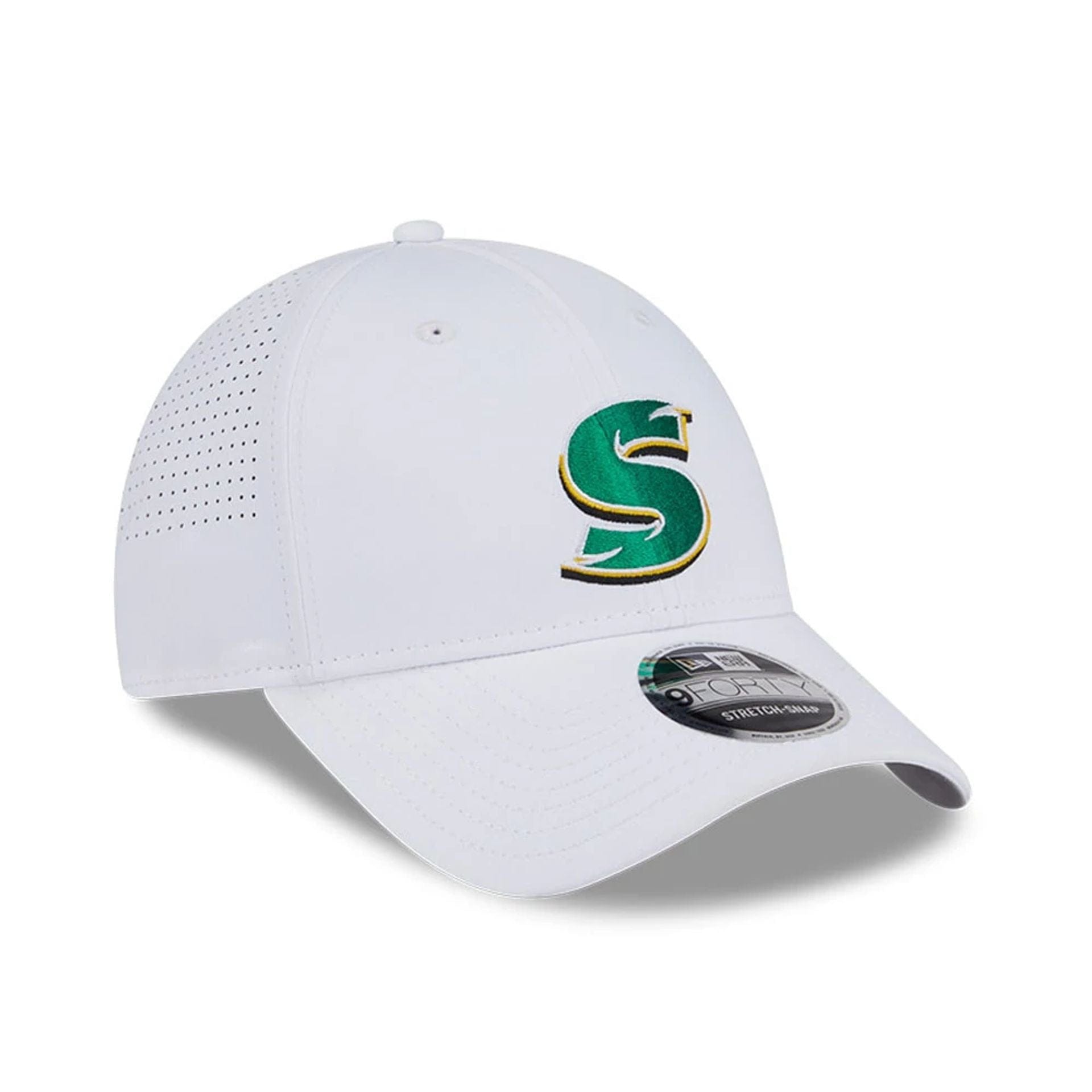 This is a Stinger LIV Golf 2025 White 9FORTY Adjustable Cap 3