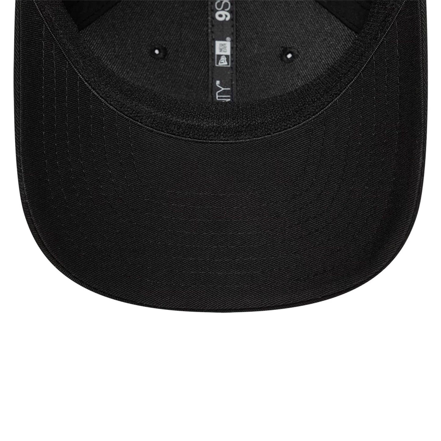 This is a Ironheads LIV Golf 2025 Black 9SEVENTY Stretch Snap Adjustable Cap 7