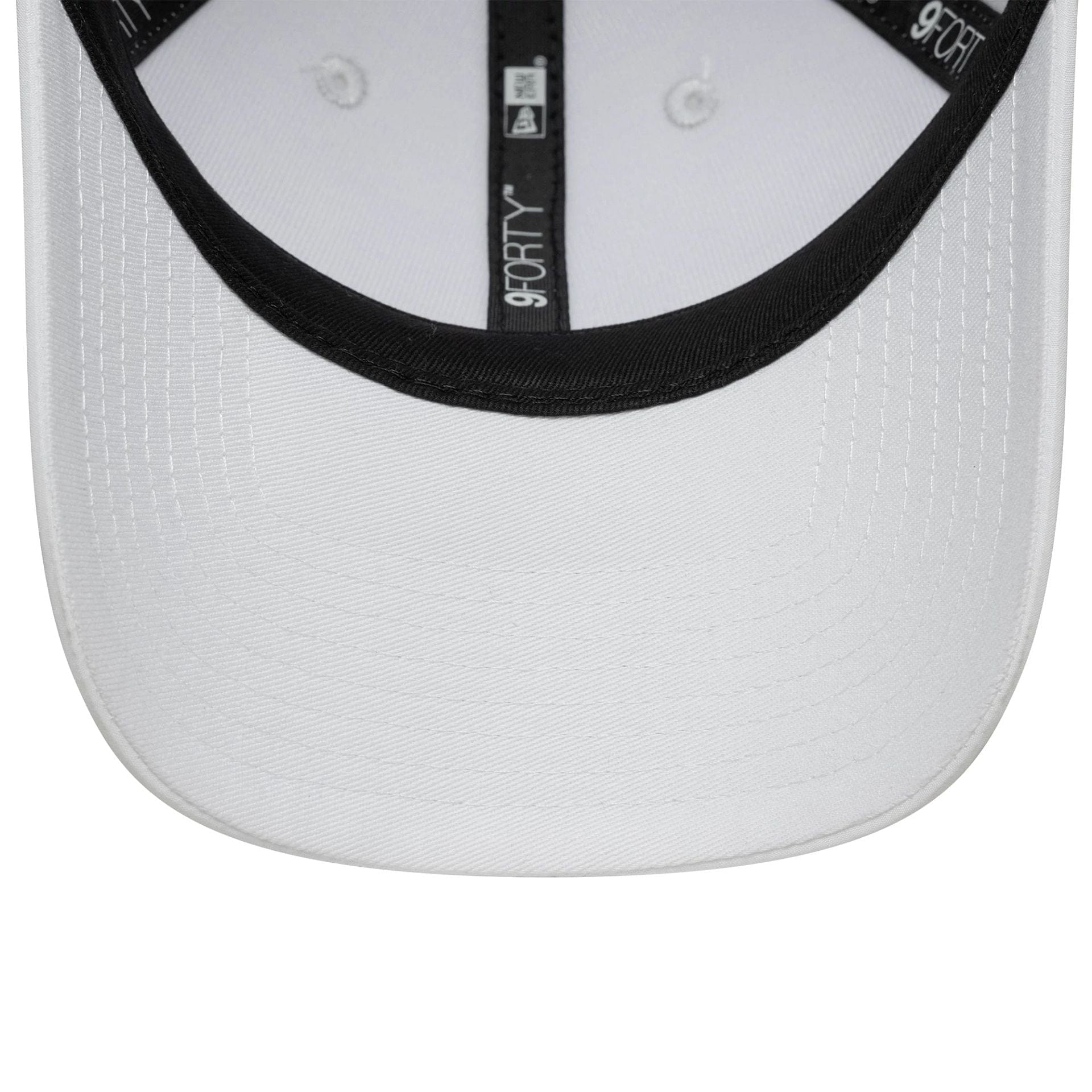 This is a Newcastle United FC Flawless Pin White 9FORTY Adjustable Cap 7