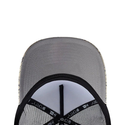 This is a Bugs Bunny Looney Tunes Cream 9FORTY A-Frame Trucker Adjustable Cap 2