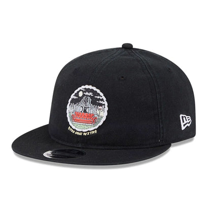 This is a Friends Black Retro Crown 9FIFTY Adjustable Cap 4