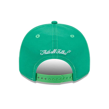 This is a Bugs Bunny Looney Tunes Green Golfer Adjustable Cap 6