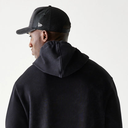 The Male model is wearing McLaren Racing Wordmark Black Oversized Pullover Hoodie 7