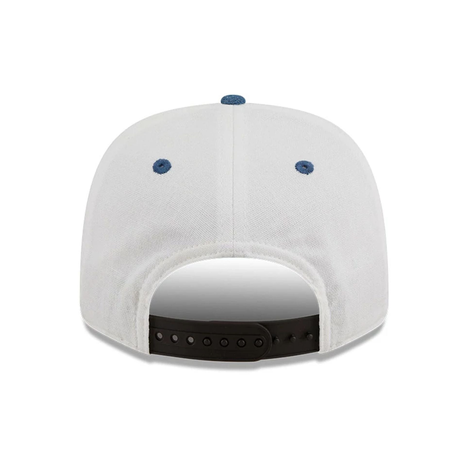 This is a Alpine Racing Austin Race Special White 9SEVENTY Stretch Snap Adjustable Cap 7