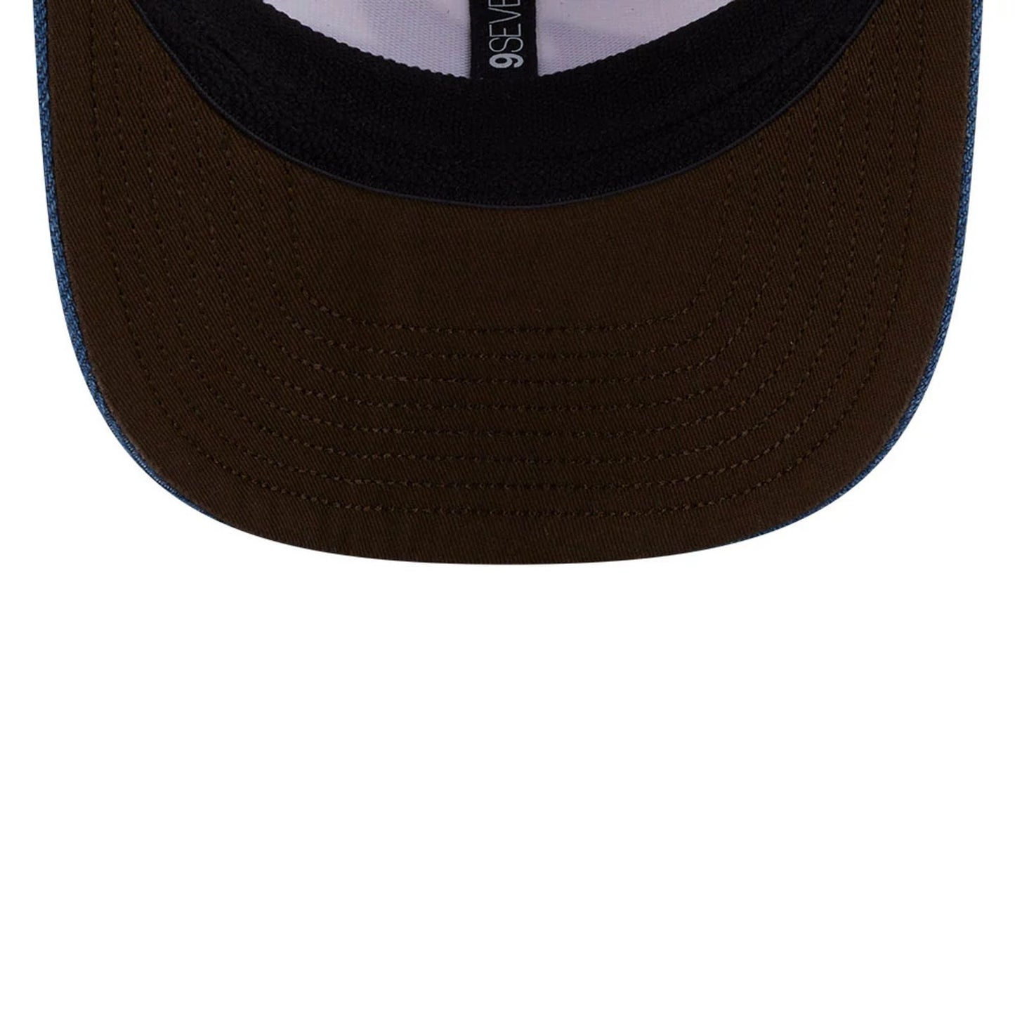 This is a Alpine Racing Jack Doohan Austin Race Special White 9SEVENTY Stretch Snap Adjustable Cap 2