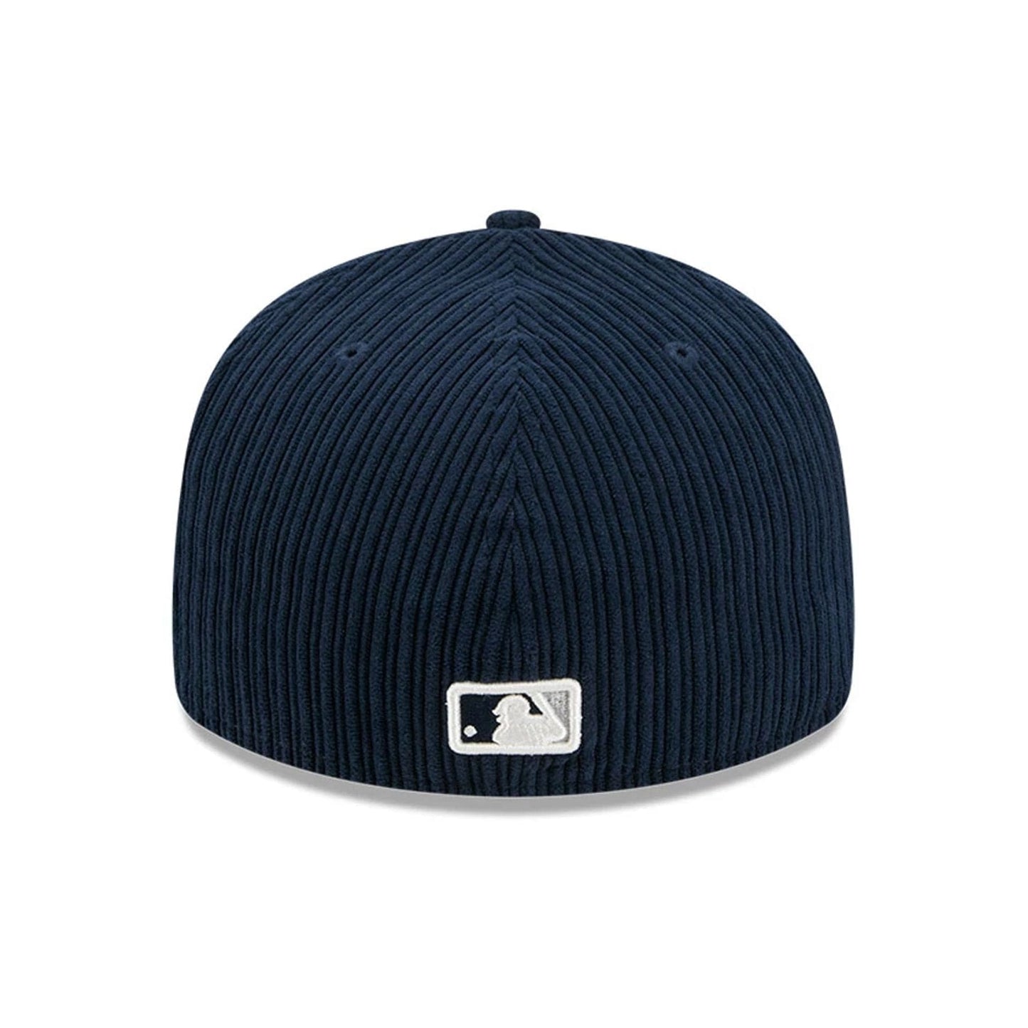 This is a New York Yankees MLB Chenille Pop Navy 59FIFTY Fitted Cap 4