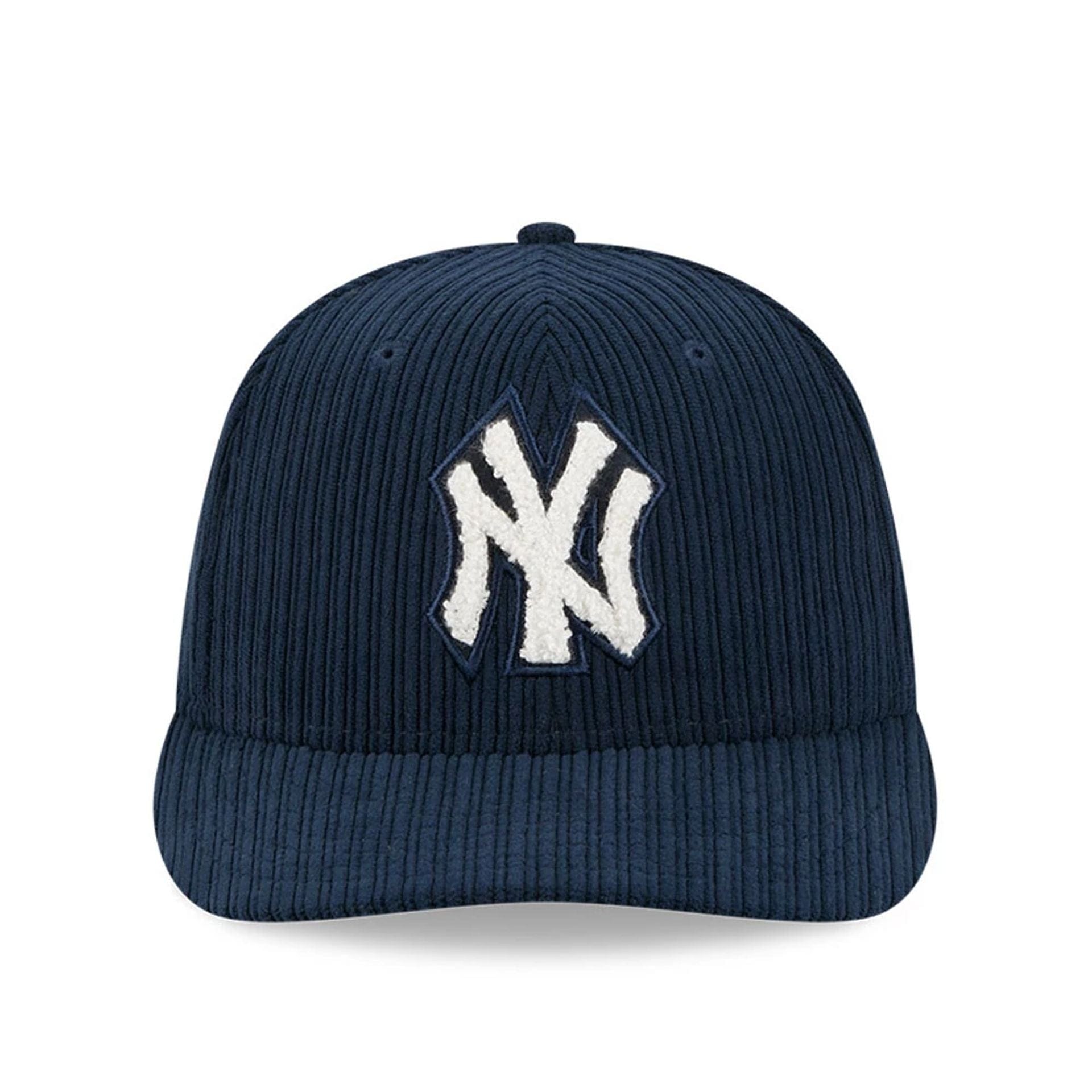 This is a New York Yankees MLB Chenille Pop Navy 59FIFTY Fitted Cap 7