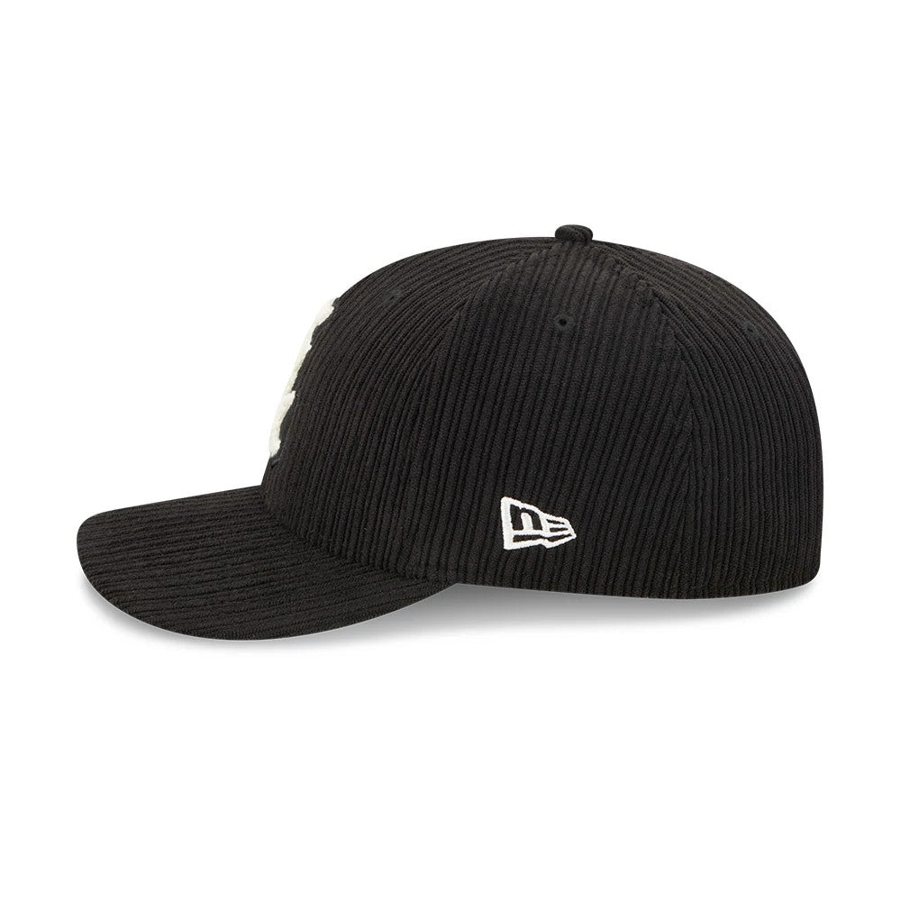 This is a Chicago White Sox MLB Chenille Pop Black 59FIFTY Fitted Cap 5