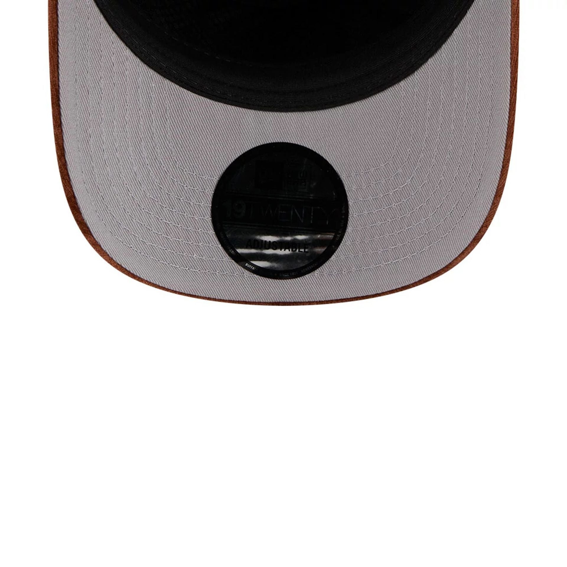 This is a San Diego Padres MLB Team Script Dark Brown 19TWENTY Adjustable Cap 6