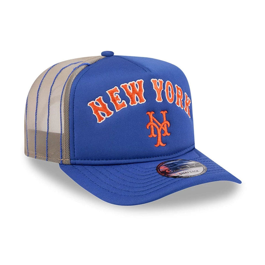 This is a New York Mets MLB Arched Blue 9FIFTY A-Frame Trucker Adjustable Cap 4