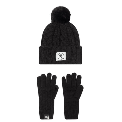 This is a New York Yankees Youth MLB Black Beanie & Gloves Set 1