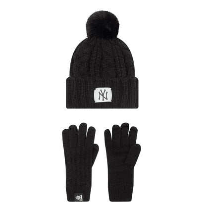 This is a New York Yankees Youth MLB Black Beanie & Gloves Set  1