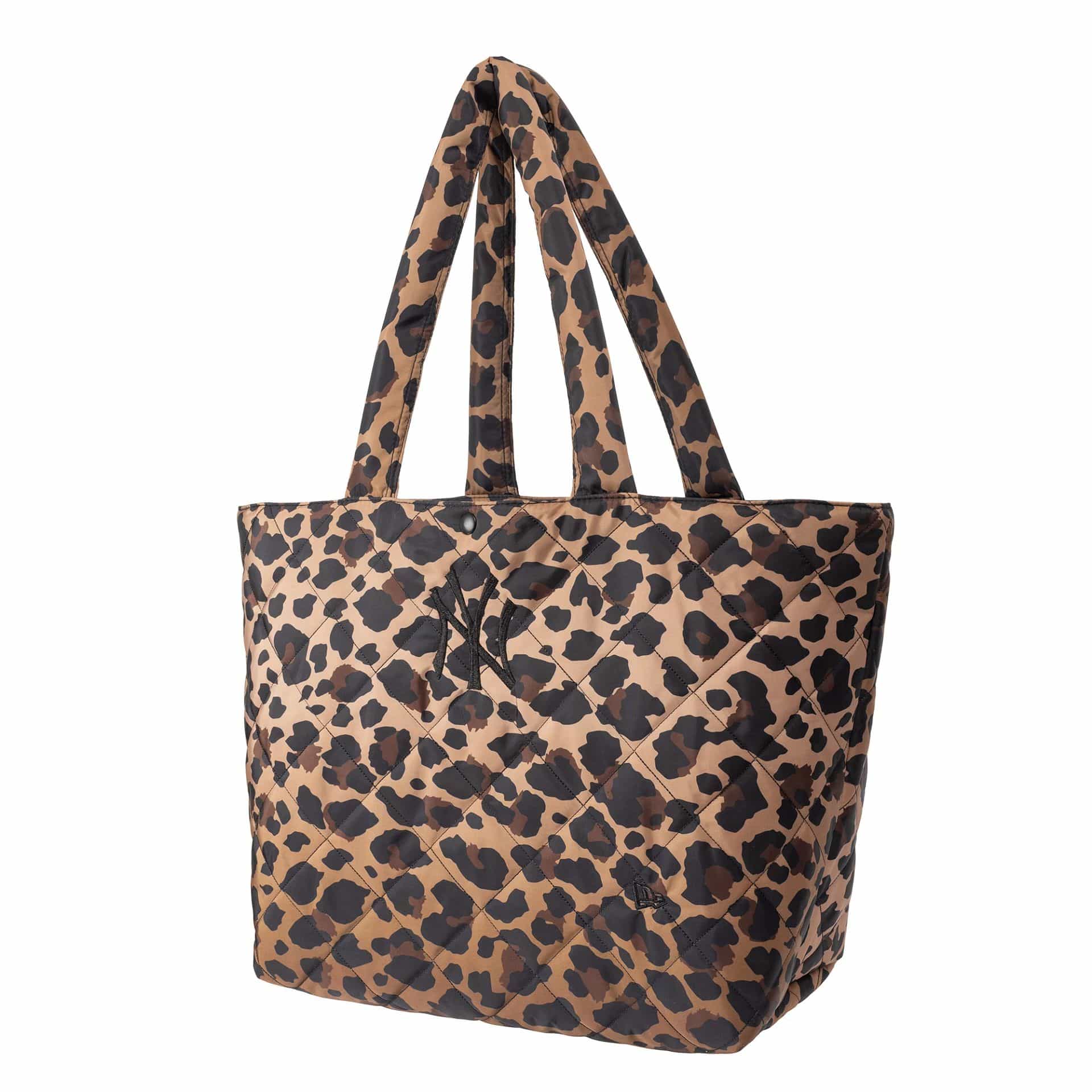 This is a New York Yankees MLB Leopard Quilted All Over Print Tote Bag 3