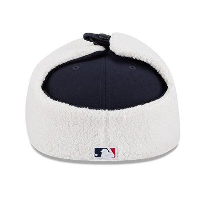 This is a Atlanta Braves MLB Classic Navy Dogear 59FIFTY Fitted Cap 5
