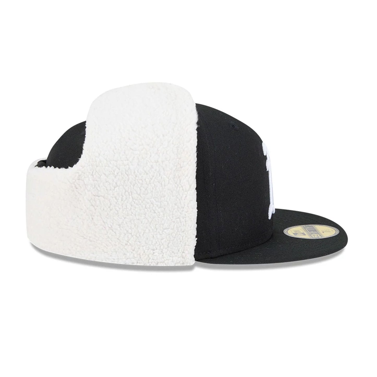 This is a Athletics MLB Classic Black Dogear 59FIFTY Fitted Cap 7