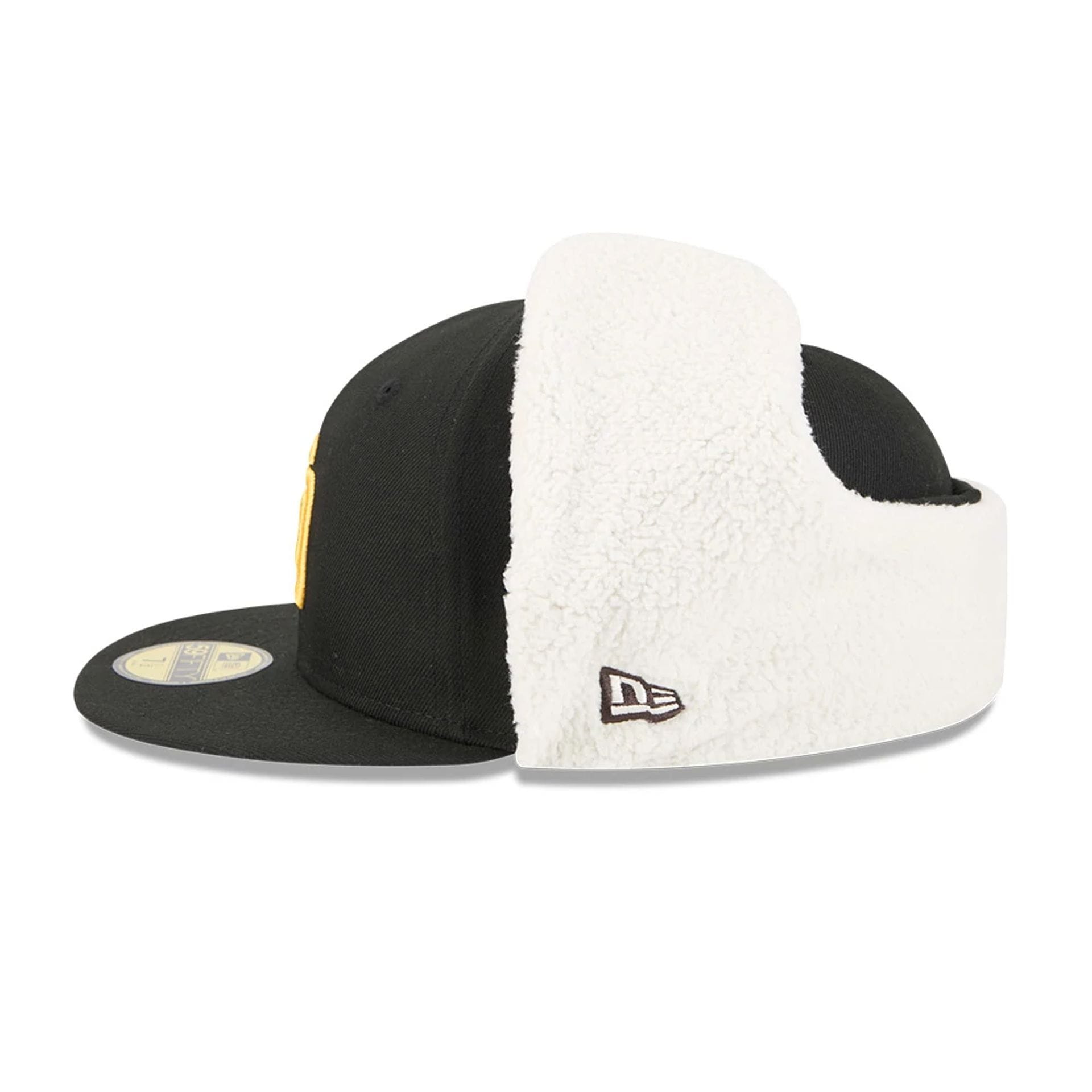 This is a San Diego Padres MLB Classic Black Dogear 59FIFTY Fitted Cap 6