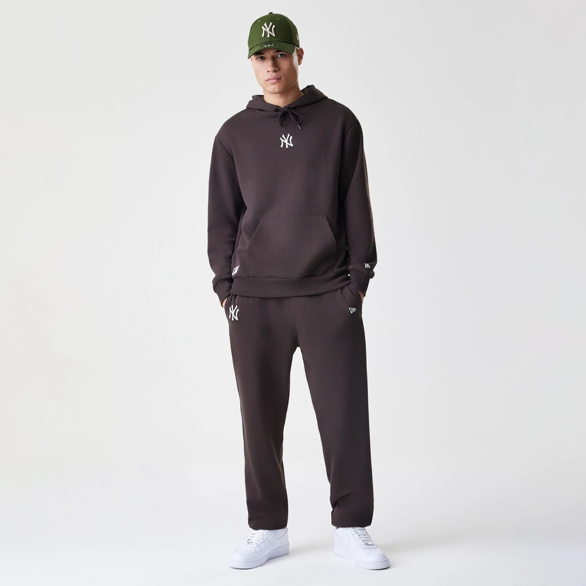 New Era Felpa con cappuccio oversize New York Yankees marrone cenere - L New Era Felpa con cappuccio oversize New York Yankees marrone cenere - L