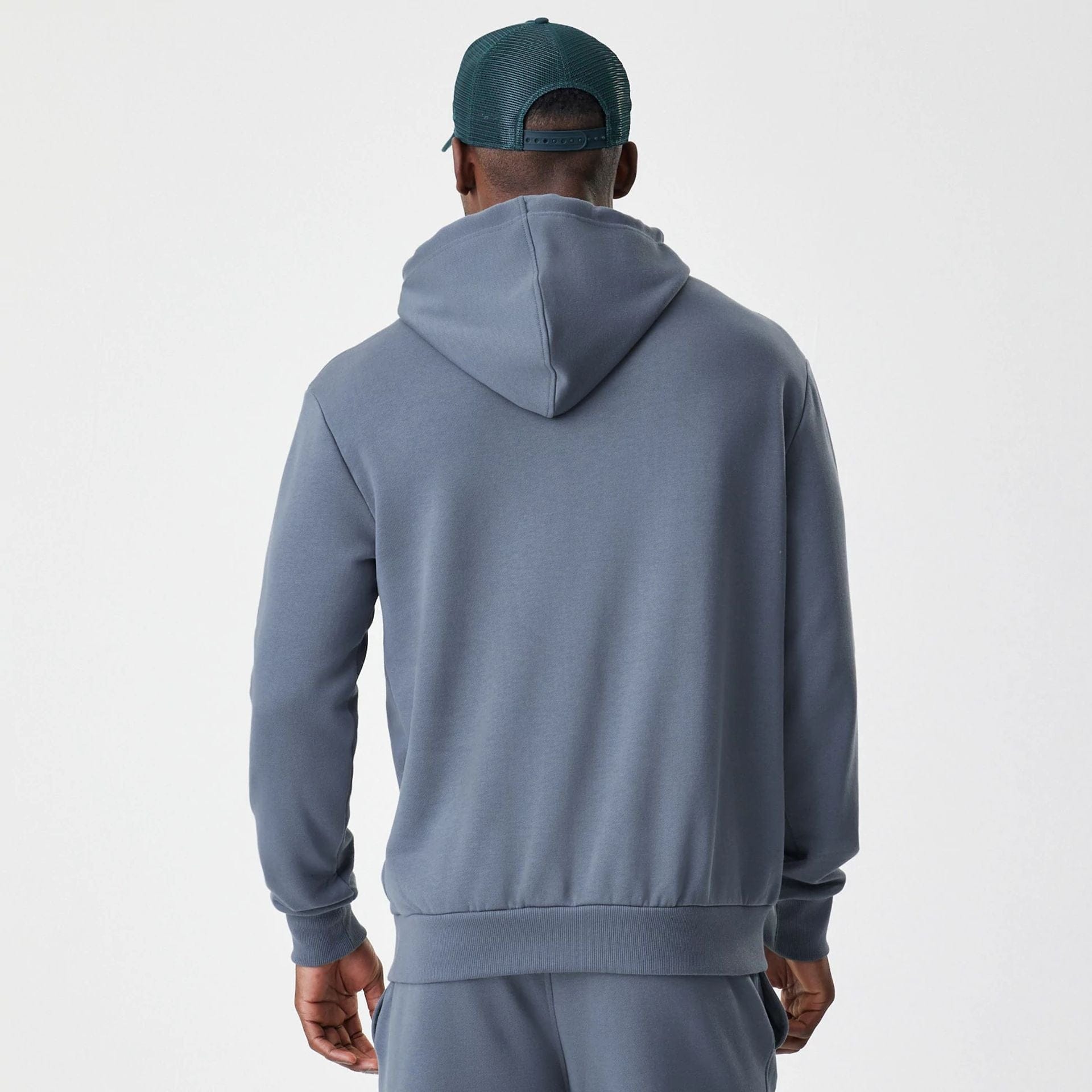 The Male model is wearing LA Dodgers MLB Midi League Essential Dark Grey Oversized Pullover Hoodie  2