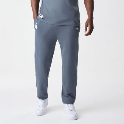 The Male model is wearing LA Dodgers MLB Midi League Essential Dark Grey Joggers  6