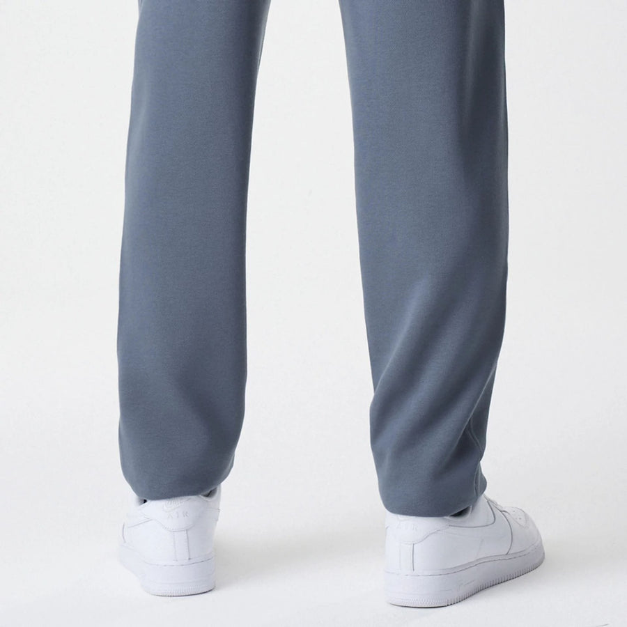 The Male model is wearing LA Dodgers MLB Midi League Essential Dark Grey Joggers  5